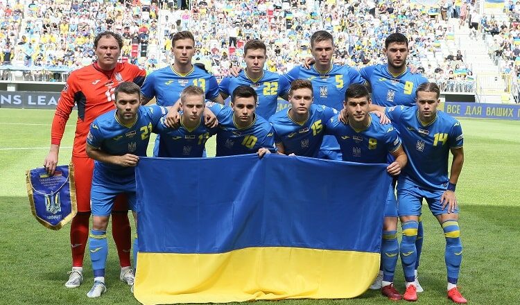 команда-вірм-1-min